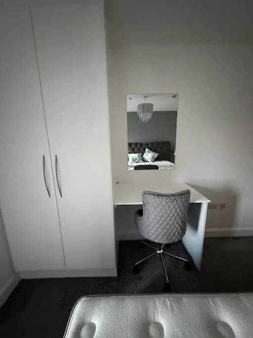 Luxury 2 Bed Fully Equipped City Centre Apartment Cork