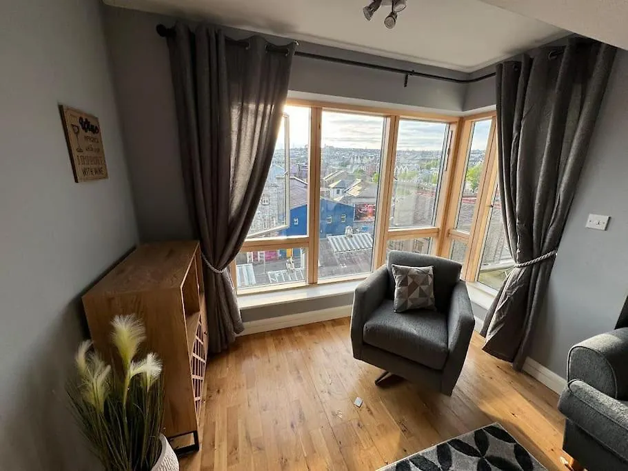 Luxury 2 Bed Fully Equipped City Centre Apartment Cork Ireland