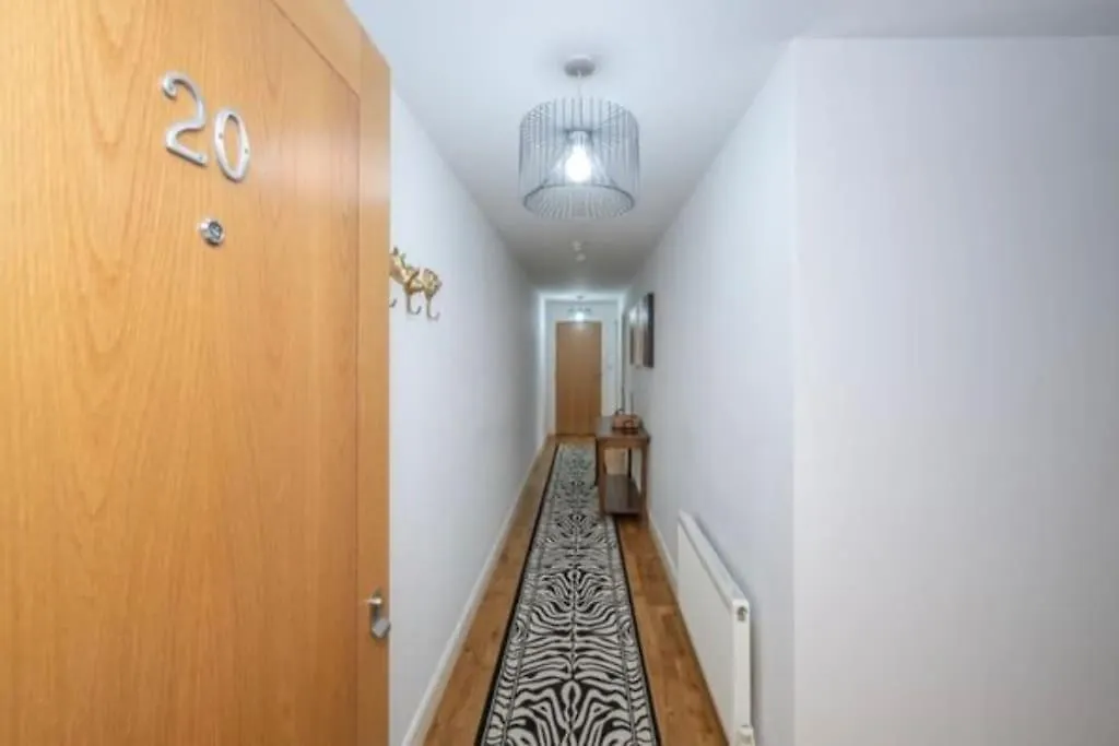 Luxury 2 Bed Fully Equipped City Centre Apartment Cork Ireland