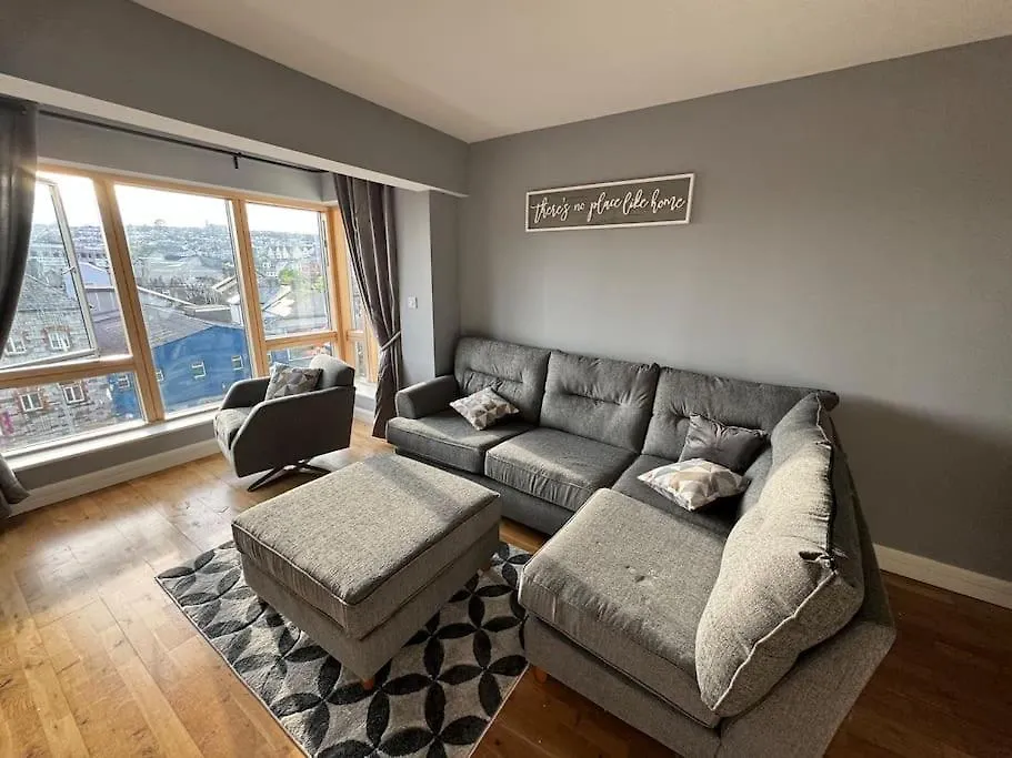 Luxury 2 Bed Fully Equipped City Centre Apartment Cork